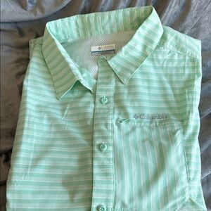 Columbia Light Green Striped Button-Up Shirt